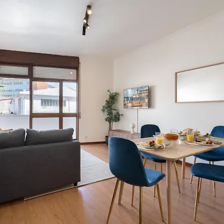 Sapphire & Bright Flat - Terrace Apartment Porto