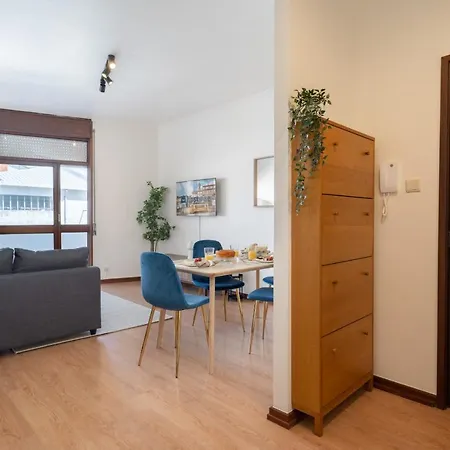 Sapphire & Bright Flat - Terrace Apartment Porto